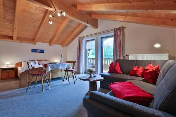 בית הארחה Haus Almfrieden 3*