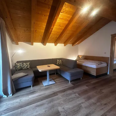 Haus Almfrieden Konukevi